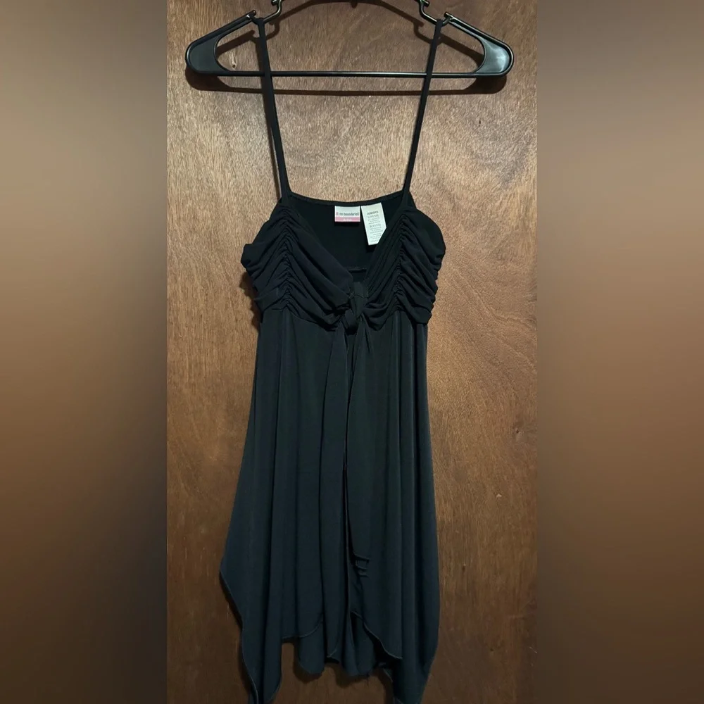 Elegant Black Women's Top - Picture 1 of 4
